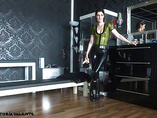 Lady Victoria Valentine hat eine latexhandschuhe für dich